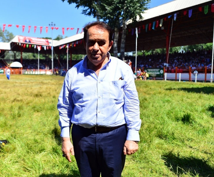 Osman Şahin: "Yine Büyük Bir Şölen Yaşanıyor"