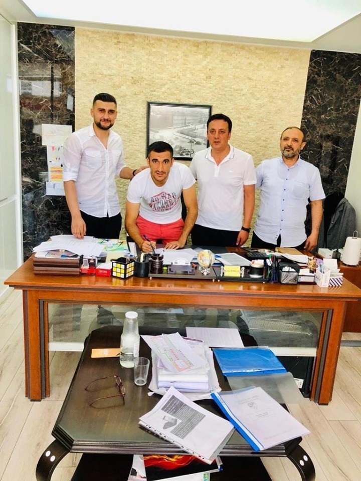 Yeşilyurt Belediyespor’dan İmza Şov