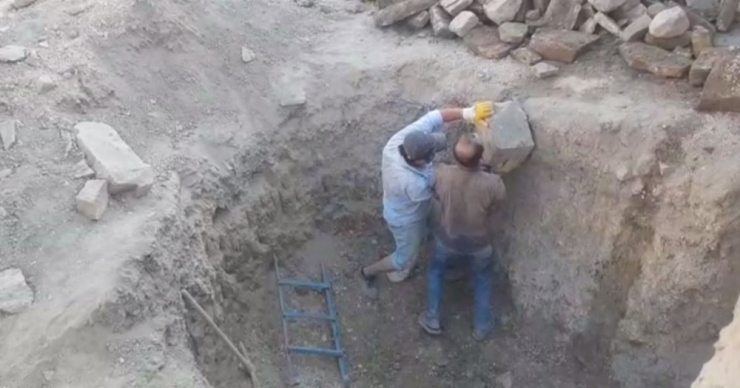 Drone’lu Kaçak Kazı Operasyonunda 4 Gözaltı