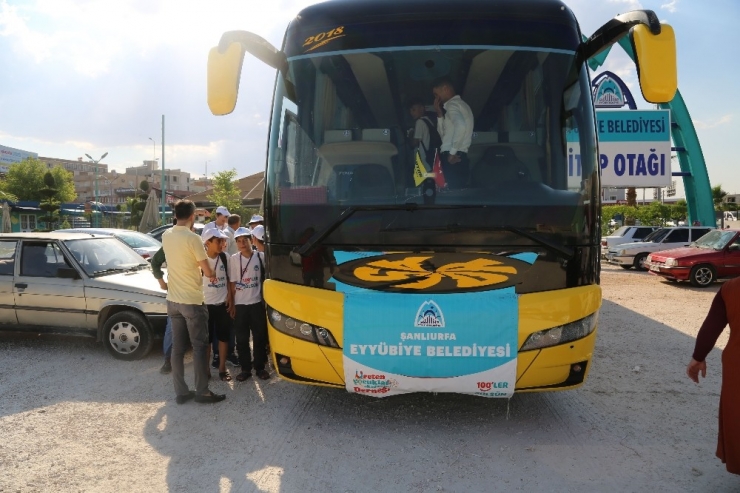 Eyyübiyeli Gençler Yaz Kampına Gönderildi