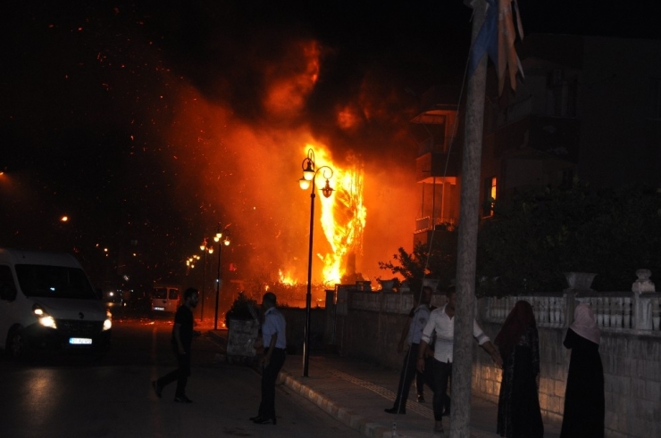 Reyhanlı’da Boya Deposundaki Yangında 7 Kişi Yaralandı