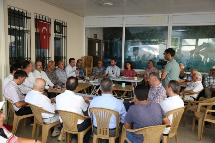 Büyükşehir Yetkilileri, Vatandaşlarla Buluşuyor