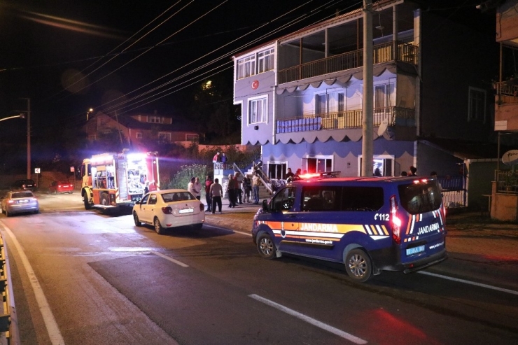 Eşinden Ayrılıp Bunalıma Girince İkinci Kez Evini Yaktı