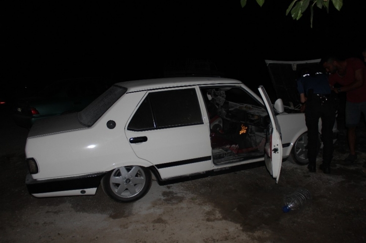 Menteşe’de Park Halindeki Araç Yandı
