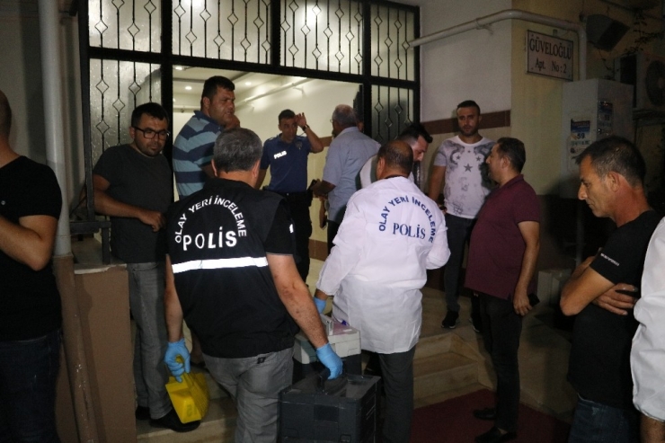 Astsubay Karısını Ve Kayınbabasını Öldürdü, Kayınvalidesini Ağır Yaraladı