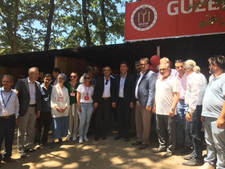 Başkan Şahin İstanbul’daki Bileciklilerle Bir Araya Geldi