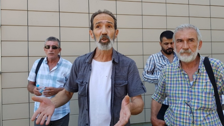 Belediye Önünde Eyleme Gözaltı