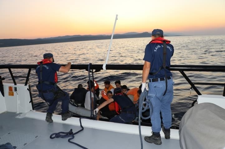 11 Mülteci Yakalandı