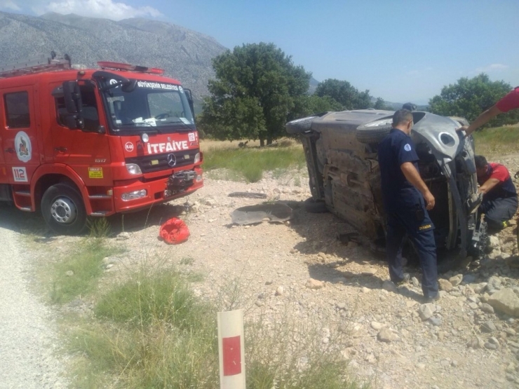 Denizli’de Otomobil Takla Attı: 1 Yaralı