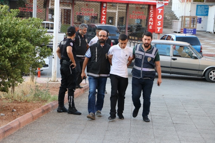 Bekçiyi Bıçaklayan Suç Makinesinden Pişkinlik: “Çekçek Memleket Yakışıklı Görsün”