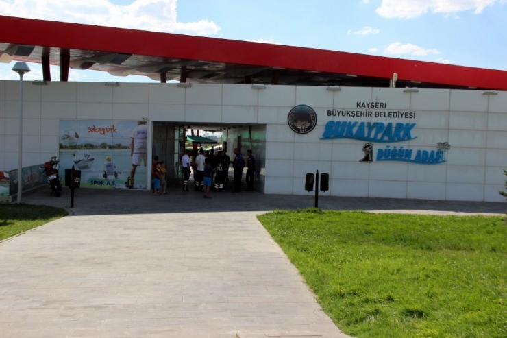 Cankurtaran, Gölete Giren Suriyeli Genci Boğulmaktan Son Anda Kurtardı