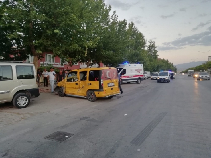 Kayseri’de Meydana Gelen Kazalar Güvenlik Kameralarına Yansıdı