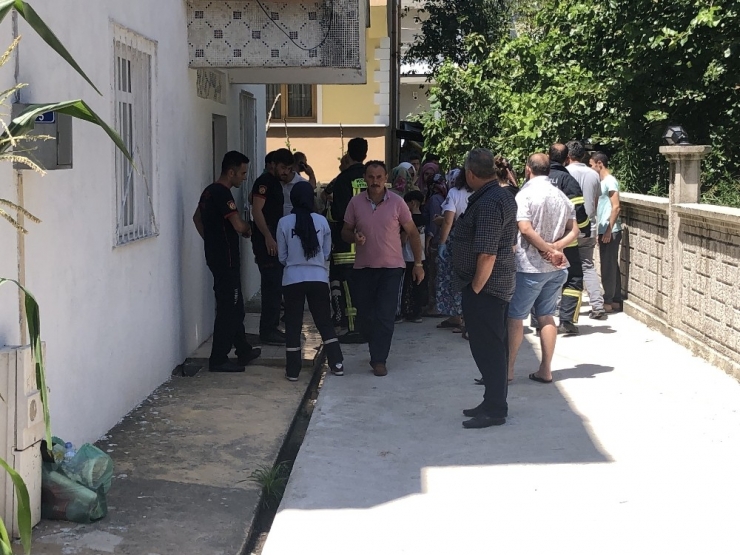 Mutfakta Yakılan Piknik Tüpü Anne Ve Kızını Hastanelik Etti