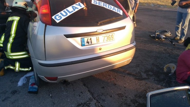 Düğün Dönüşü Kaza Yaptılar: 6 Yaralı