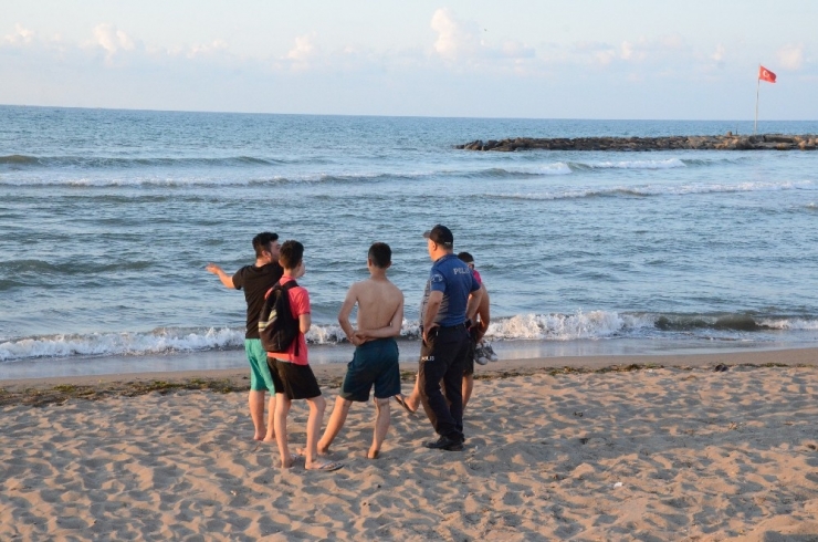 Ordu’da 3 Kişi Boğulma Tehlikesi Geçirdi