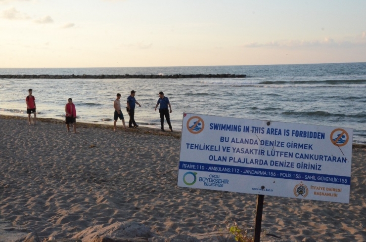 Ordu’da 3 Kişi Boğulma Tehlikesi Geçirdi