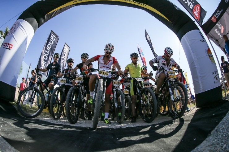 Salomon Ultimate Cunda Tamamlandı