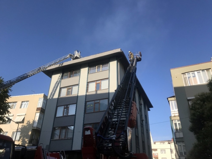 Şişli’de İzolasyon Yapılan Çatı Alev Alev Yandı