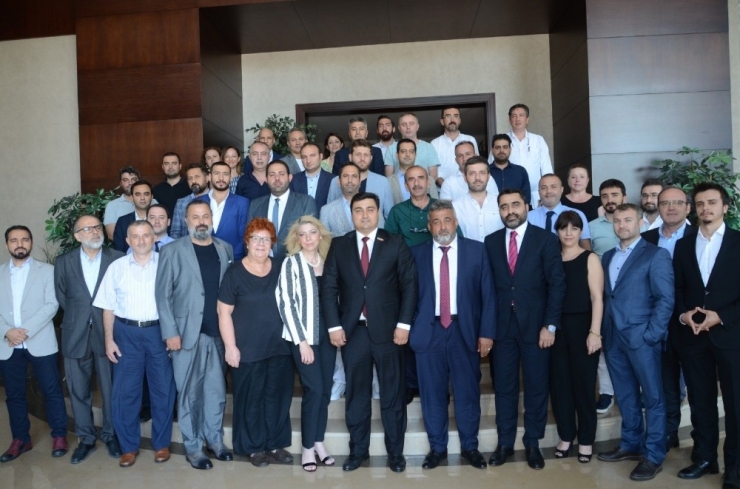 Tesis Yönetim Sektörü İş Adamı Suat Sandal Başkanlığında Toplandı