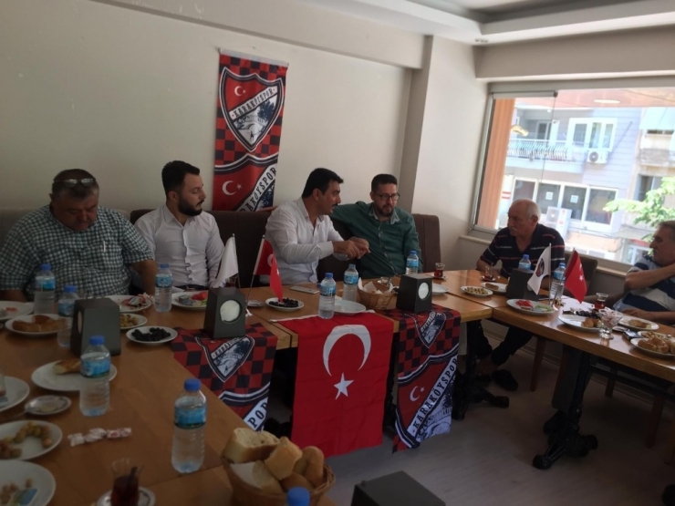 Karaköyspor Eski Günlerine Dönmek İçin Kolları Sıvadı