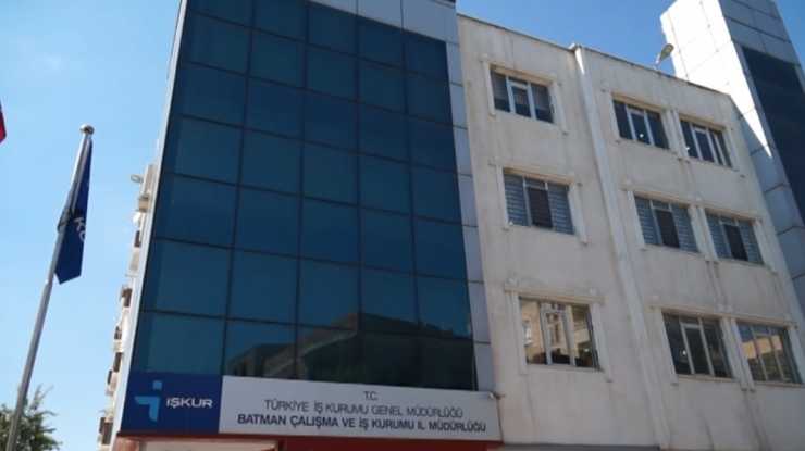 20 Bin Öğrenciye İş İmkanı