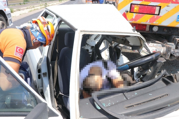 Otomobil Vince Arkadan Çarptı: 1 Ölü