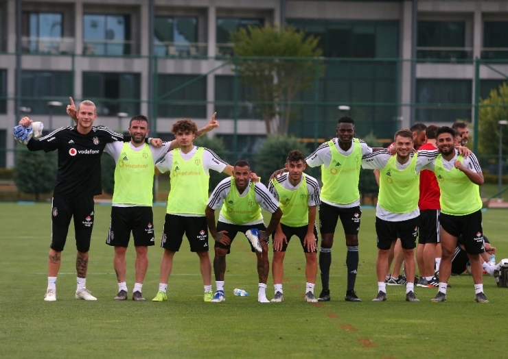 Beşiktaş, Taktik Çalıştı