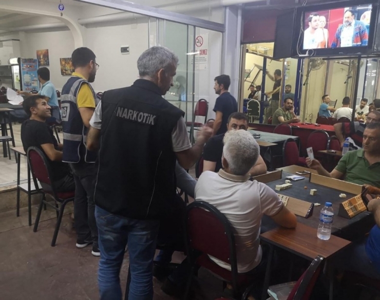 Eğlence Mekanlarına Büyük Baskın