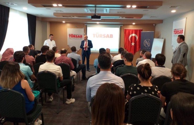 Acentelere Vize Eğitimi Verildi