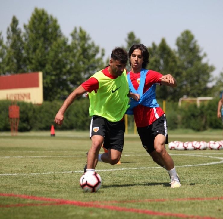 Deniz Türüç İdmana Çıktı