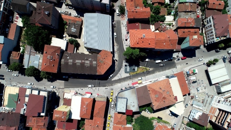 Üçyol Esnafının Asfalt Talebi Karşılandı