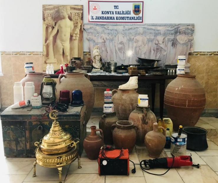 Jandarmadan Sahte Eser Ve Para Üretimi Yapan Kişilere Operasyon