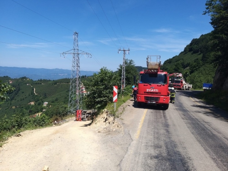 Ordu’da Akaryakıt Yüklü Tanker Devrildi: 1 Yaralı