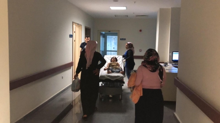 Üzerlerine Kaynar Su Dökülen 2 Çocuk Yaralandı