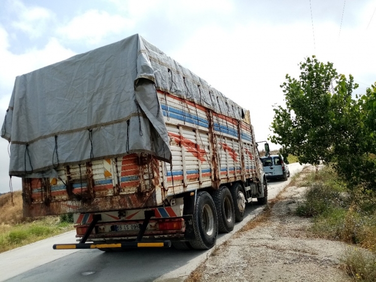 Kamyon Şoförünün Acı Ölümü