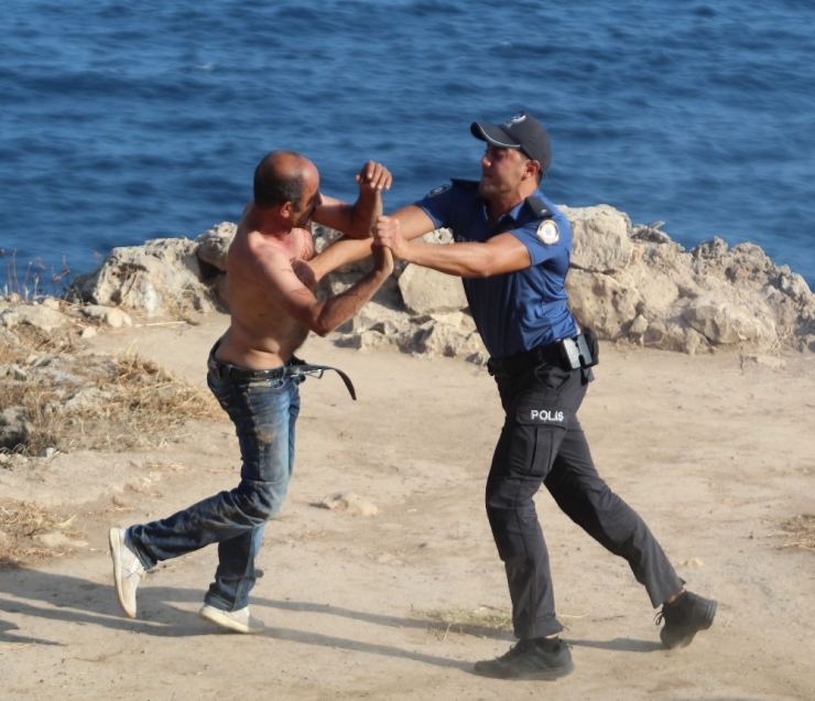 Bir Anlık Dalgınlığı Hayatını Kurtardı