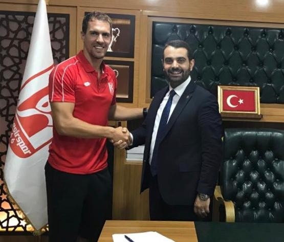 Balıkesirspor’da İç Transferde Üç İsimle Anlaşıldı