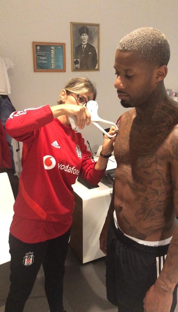 Beşiktaş’ta Futbolcuların Vücut Kompozisyon Ölçümleri Yapıldı