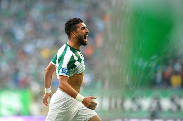 Umut Meraş İçin İki Avrupa Kulübü Yarışıyor