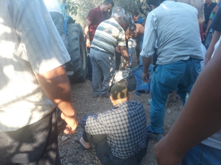 Tarla Sürerken Kalp Krizi Geçiren Şahıs Hayatını Kaybetti