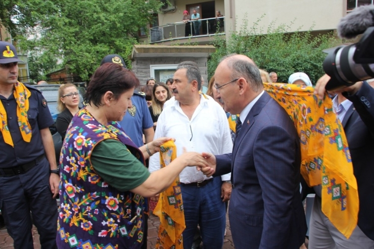 24. Cide Rıfat Ilgaz Sarı Yazma Kültür Ve Sanat Festivali Başladı