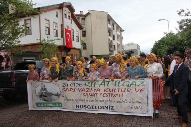 24. Cide Rıfat Ilgaz Sarı Yazma Kültür Ve Sanat Festivali Başladı