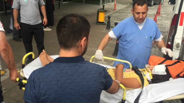 Konya’da Kamyonetle Otomobil Çarpıştı: 8 Yaralı