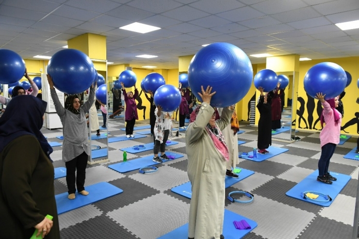 Şanlıurfalı Kadınlar Sağlıklı Yaşam Merkezlerinde Buluşuyor