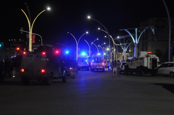 Cizre’de Devriye Gezen Mahalle Bekçilerine Bombalı Saldırı