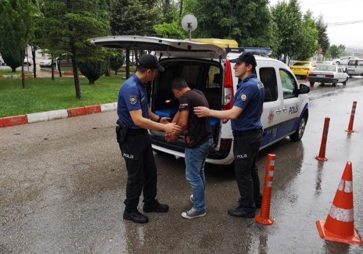 49 Ayrı Dosyadan Aranan Cezaevi Firarisi Tavşanlı’da Yakalandı