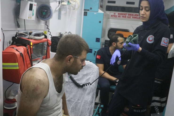 Buzdolabından Yangın Çıktı: 3 Kişi Dumandan Etkilendi