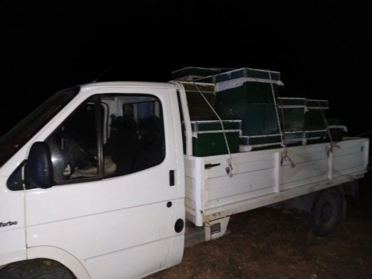 Kovan Hırsızlarını Jandarma ‘Arı’ Gibi Çalışarak Buldu