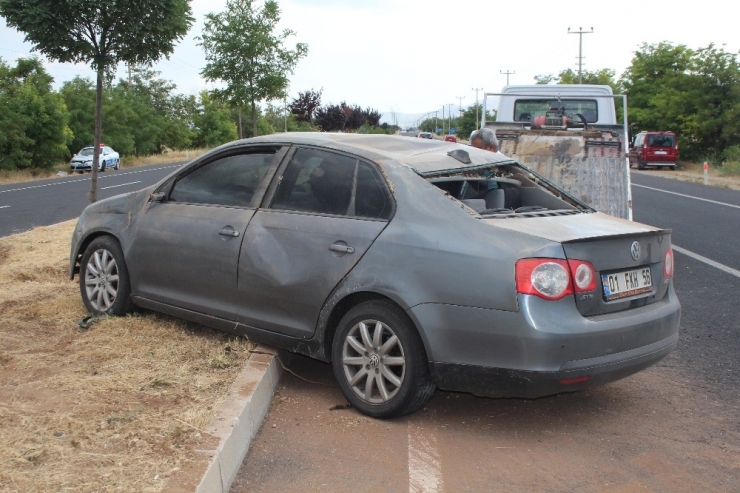 Köpeğe Çarpmamak İçin Manevra Yapan Araç Yan Yattı: 1 Yaralı