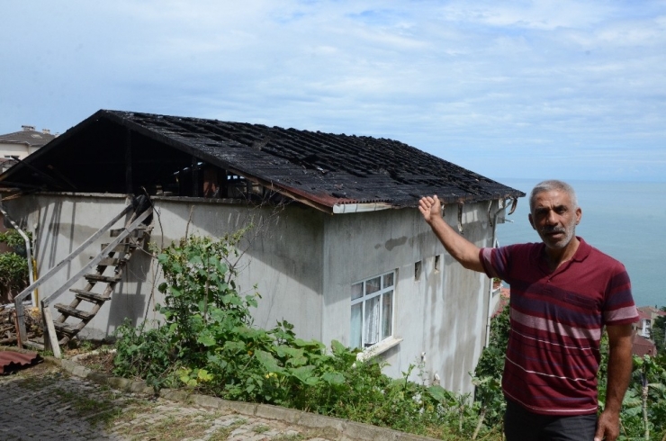 Yıldırım Binaya Böyle İsabet Etti